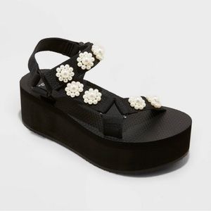 NWT Wild Fable Jolene Platform Sandals